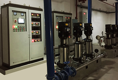 第四代電子式無(wú)負(fù)壓供水加壓設(shè)備樣機(jī)